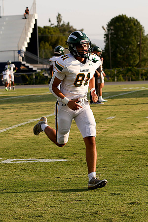 UW0A2949